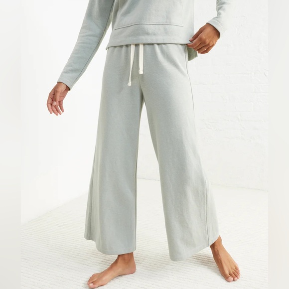 UpWest Seafoam Fleece Wide Leg Pant - Picture 1 of 3